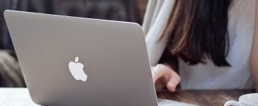 Sony VAIO Z and Apple MacBook Pro Comparison 2